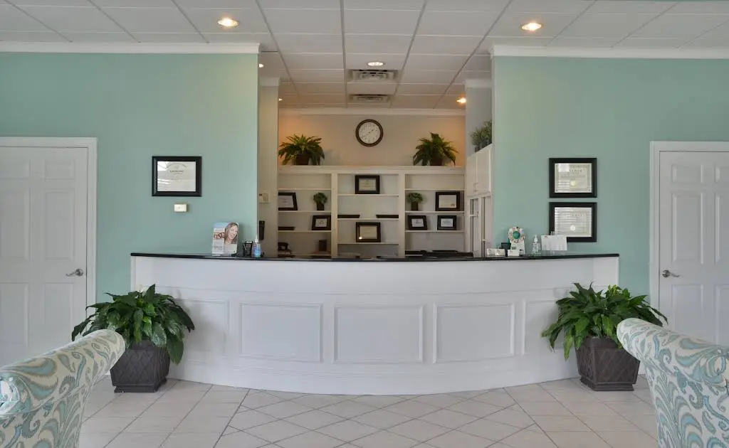 Lane & Associates Family Dentistry - Mt. Olive