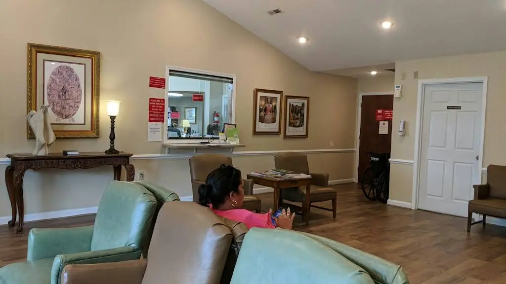 Collins & Sampson Family & Cosmetic Dentistry