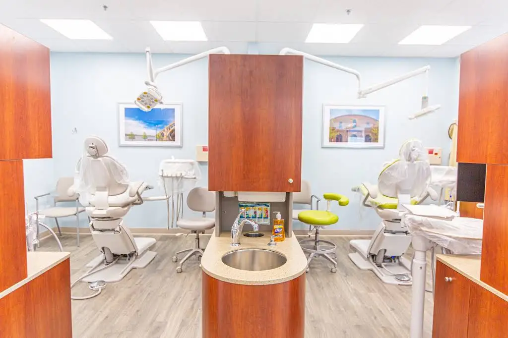 Family First Health Columbia Center - Dental