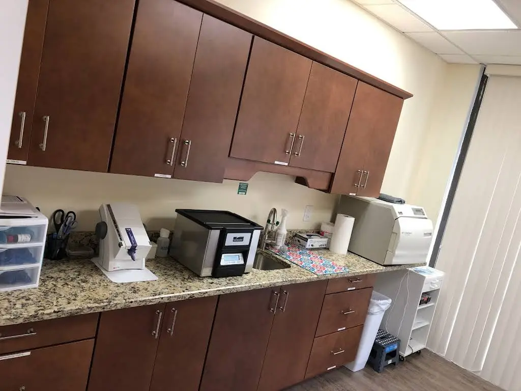 Emaus Avenue Family Dentistry