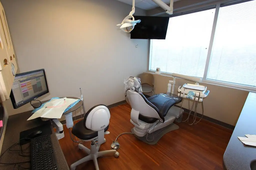 Bonacci Periodontics & Dental Implants LLC