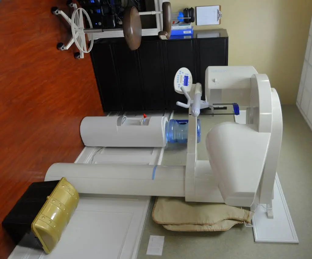 Abington Center for Cosmetic and Family Dentistry: Charles Dennis, DMD
