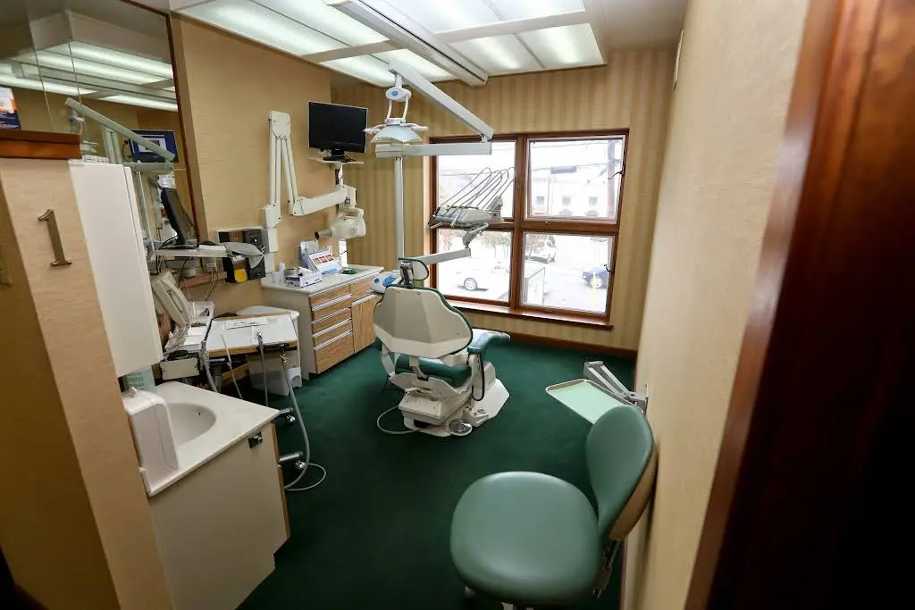Kelly Dental Care