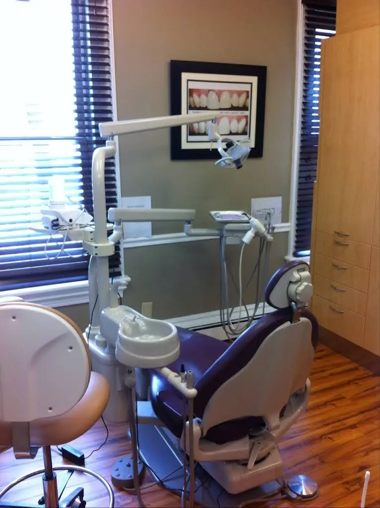 Bank Aly Dental, LLC