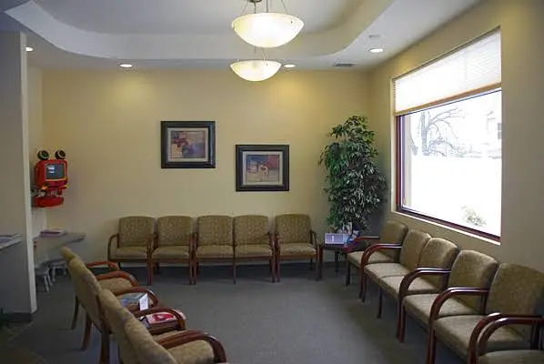 Renee E. Edwards DMD, PC - Professional dental clinic exterior with modern facilities