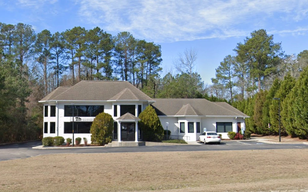 Lane & Associates Family Dentistry - Hope Mills