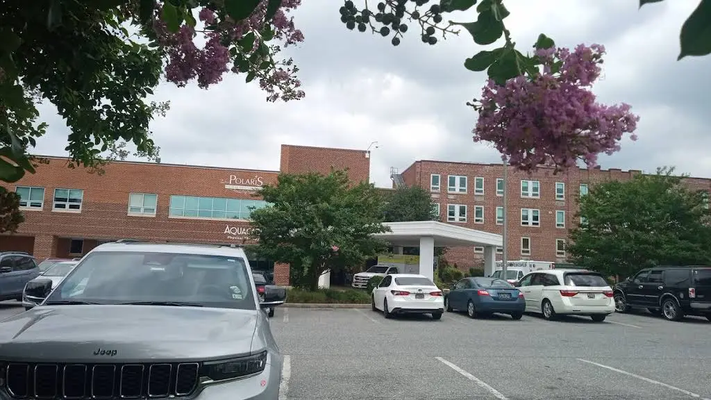 La Red Health Center - Professional dental clinic exterior with modern facilities