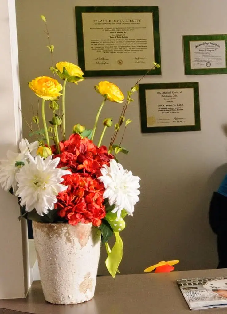 Dr. Victor L. Gregory Jr. Family & Cosmetic Dentistry
