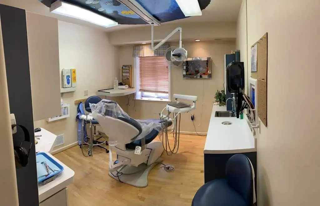 Smile Solutions by Emmi Dental Associates