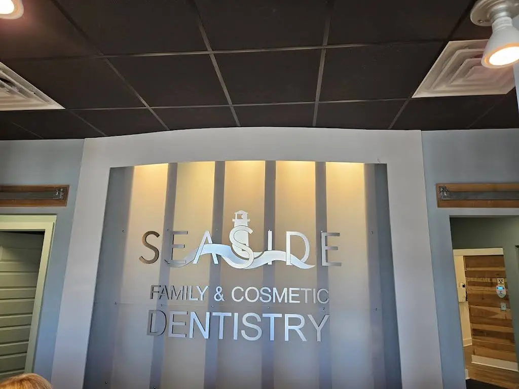 Seaside Family & Cosmetic Dentistry: Lauren Francis, DMD