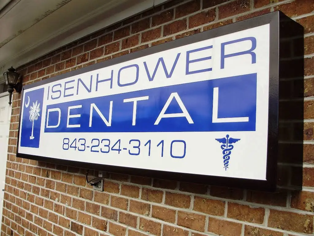 Isenhower Dental - Professional dental clinic exterior with modern facilities