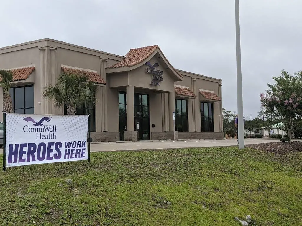 CommWell Health Ocean Isle Beach - Professional dental clinic exterior with modern facilities