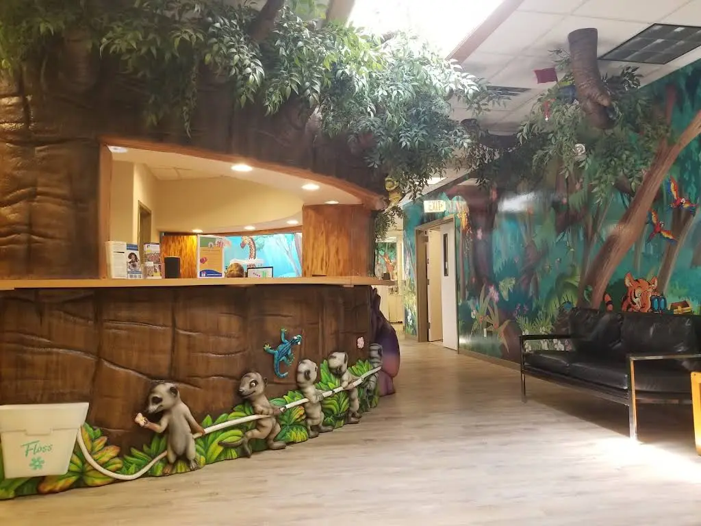 Safari Smiles Pediatric Dentistry