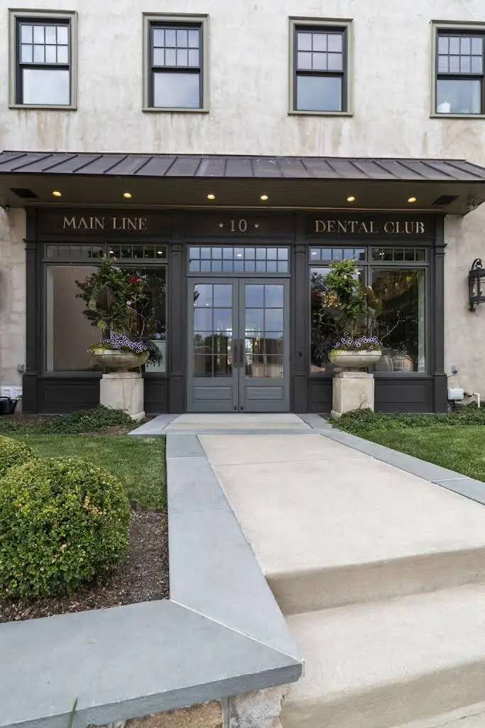 Main Line Dental Club
