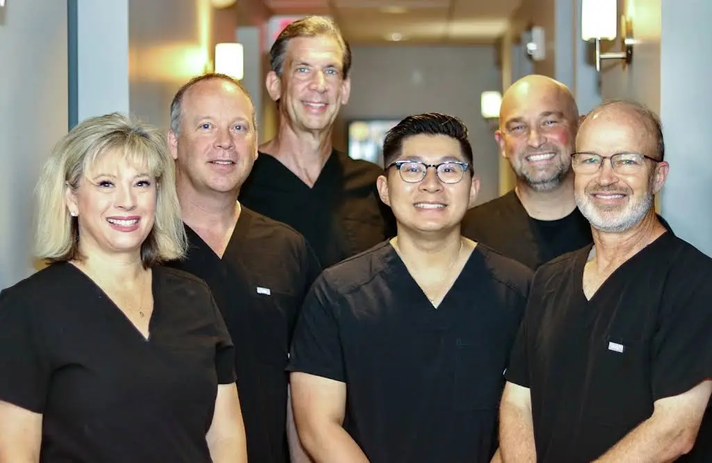 Weaver, Reckner & Reinhart Dental Associates - Professional dental clinic exterior with modern facilities