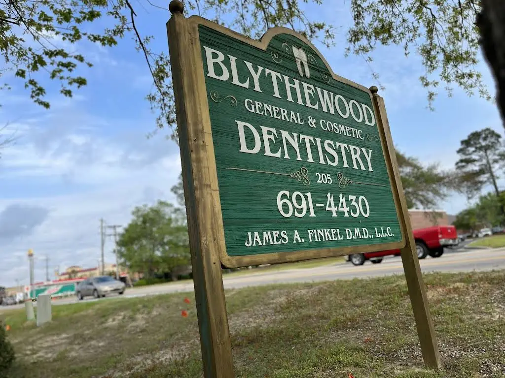 Blythewood Dentistry: Dr. James Finkel, D.M.D. - Professional dental clinic exterior with modern facilities