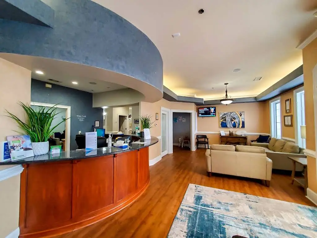Tidelands Dental - Professional dental clinic exterior with modern facilities