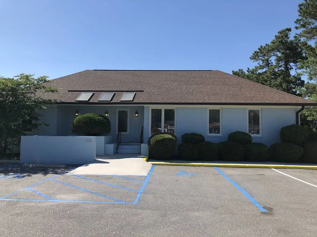 Kloch Family Dentistry with In-Office Denture Lab