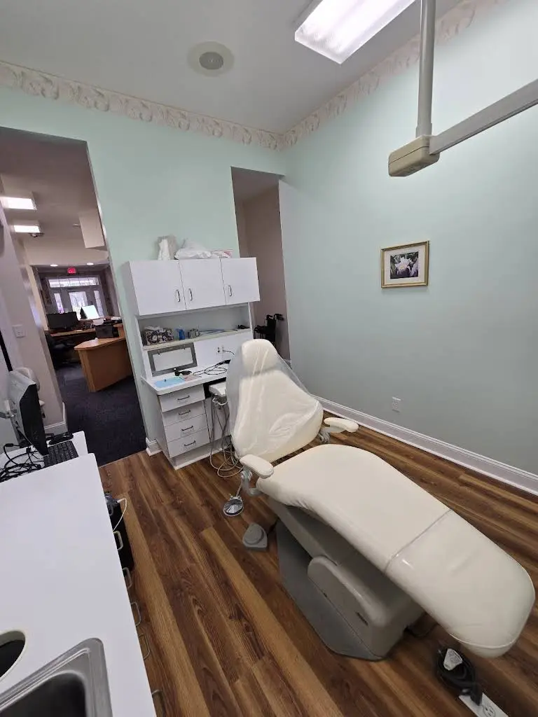 Family Dental Health of Litchfield