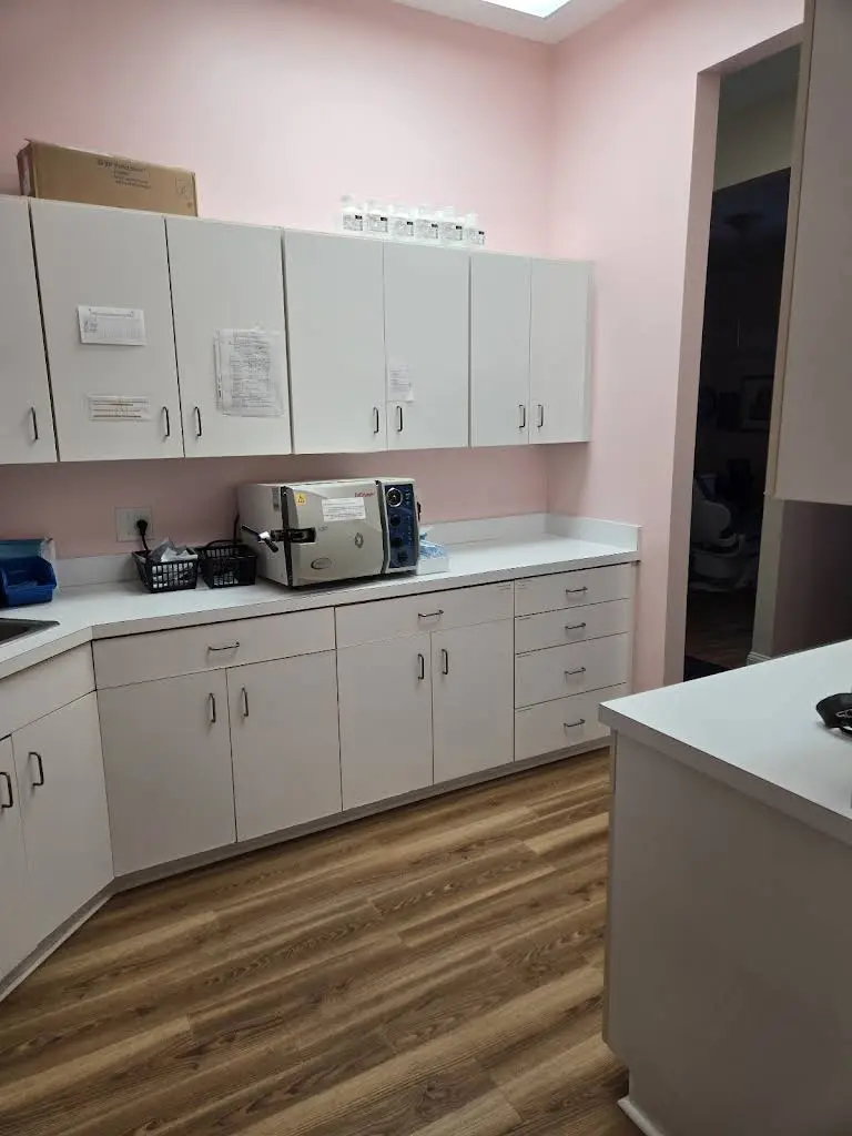 Family Dental Health of Litchfield