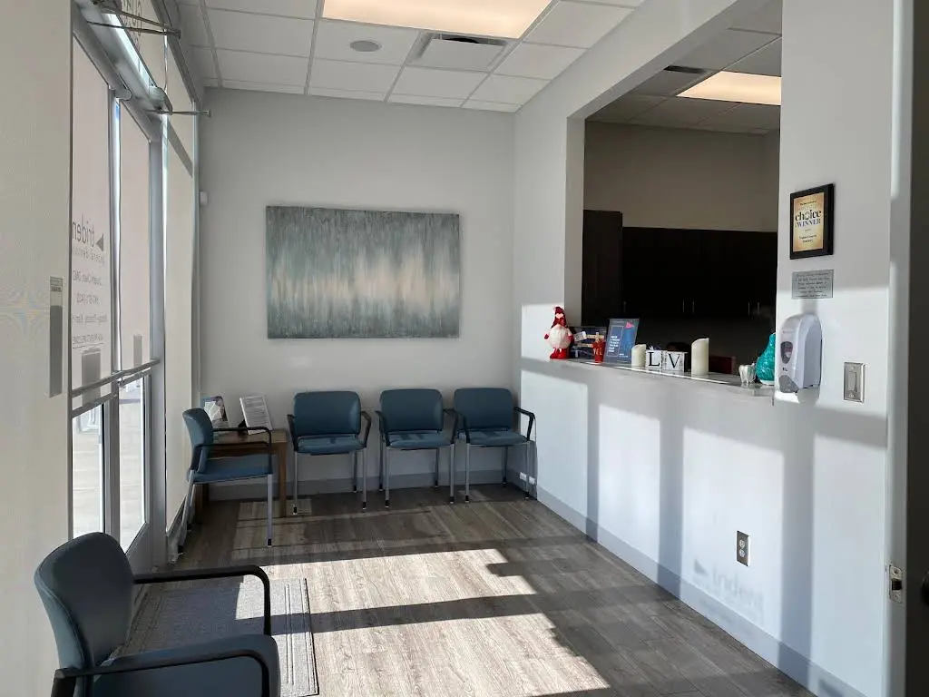 Trident Dental - Summerville - Professional dental clinic exterior with modern facilities