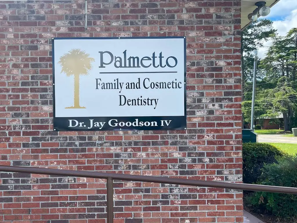 Crescent Family and Cosmetic Dentistry