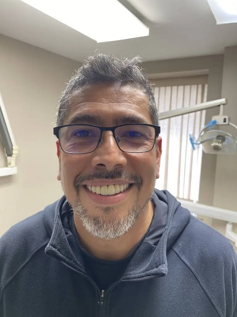 Designer Dental Group - All On 4 Implant Center