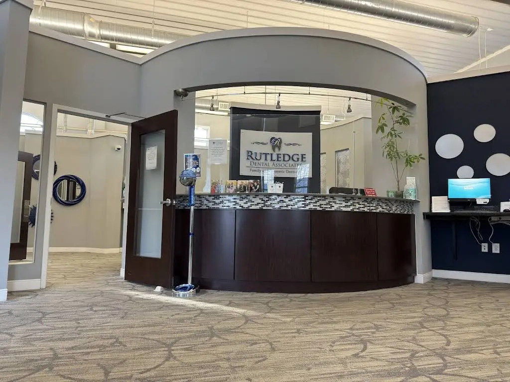 Rutledge Dental Associates
