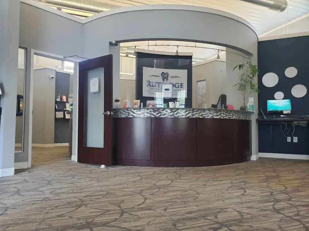 Rutledge Dental Associates