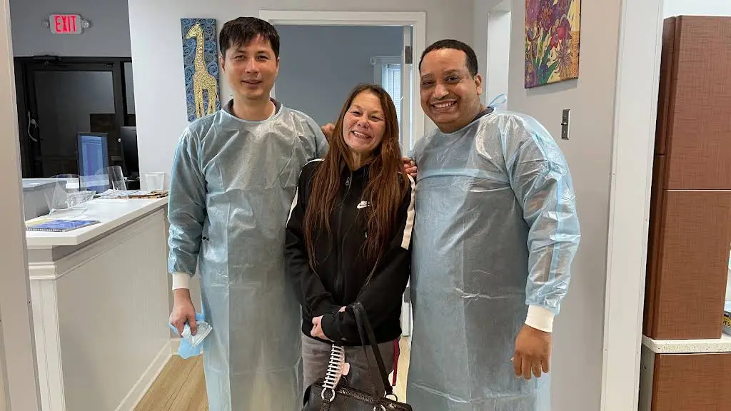 Eco Dental Implant Center