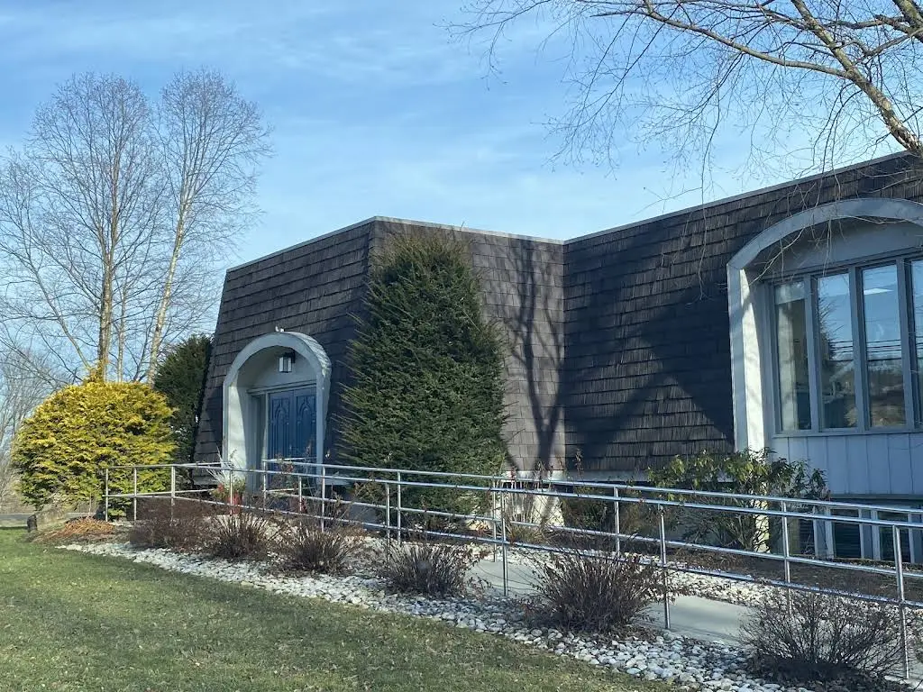Pennridge Family Dentistry - Professional dental clinic exterior with modern facilities