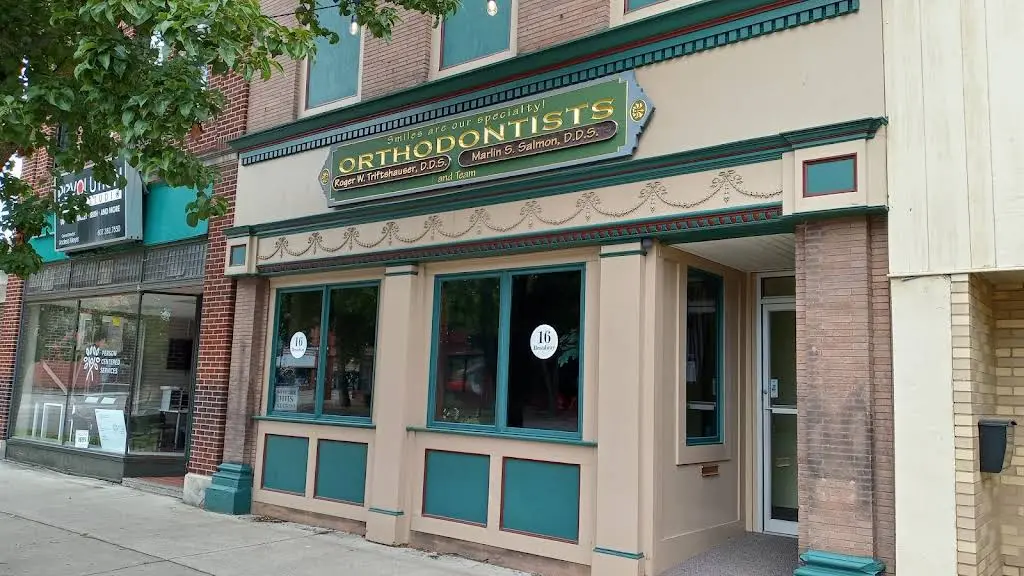 Salmon Orthodontics - Professional dental clinic exterior with modern facilities