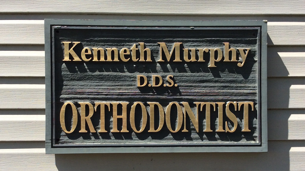 Orthodontic Specialists - Professional dental clinic exterior with modern facilities