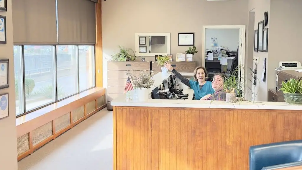 Lee Dental Associates, Ltd.