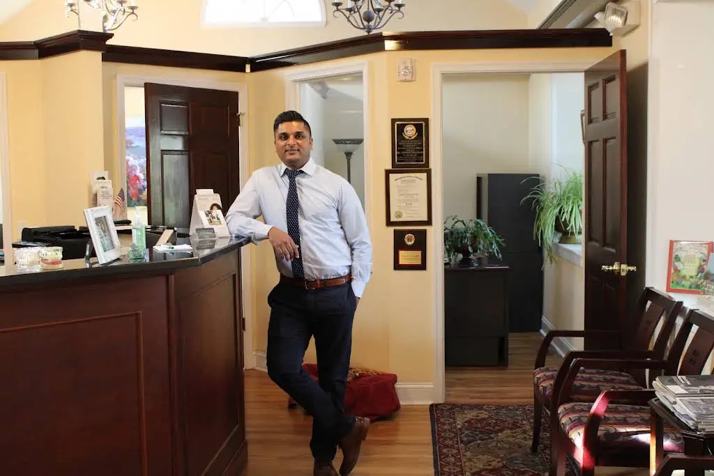 Villanova Dental Group & Implant Center