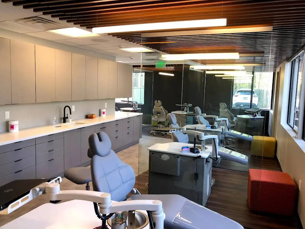 Kadan Orthodontics: Devon Location - Professional dental clinic exterior with modern facilities