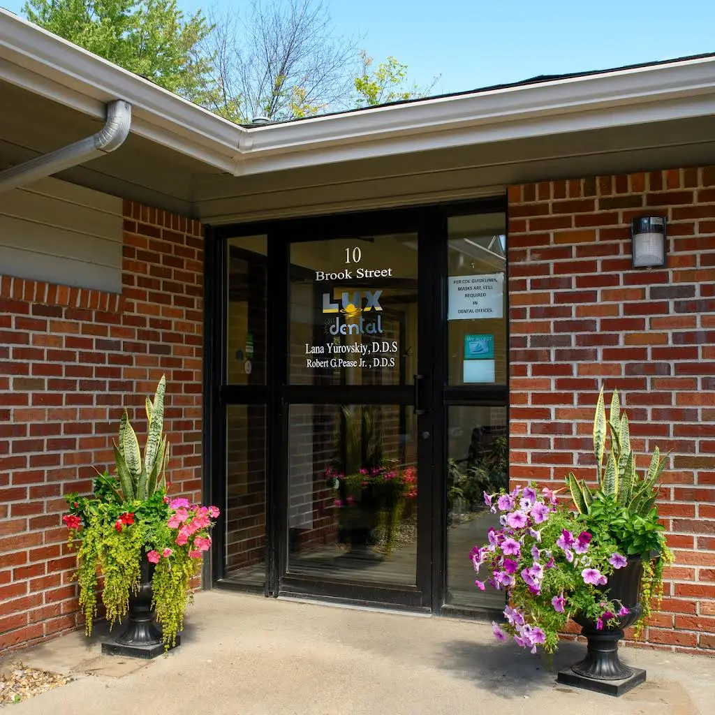 LUX Dental