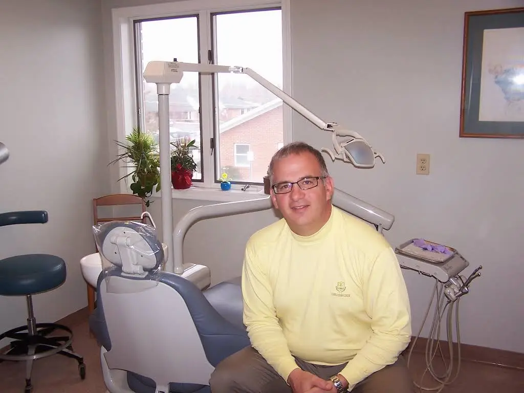 Harborside Dental Team - Professional dental clinic exterior with modern facilities