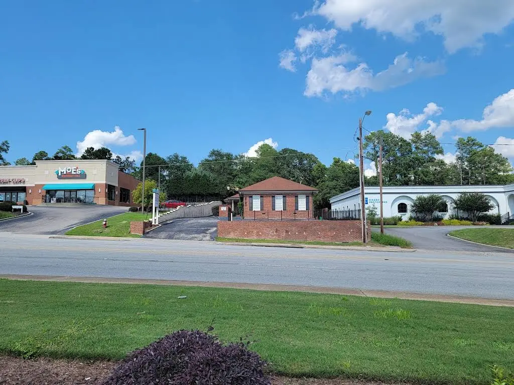 Southern Roots Periodontics: Implant and Laser Dentistry