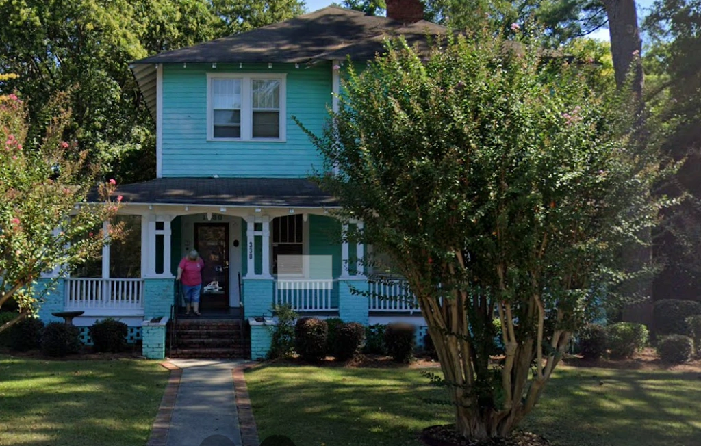 Palmetto Dental Services - Professional dental clinic exterior with modern facilities