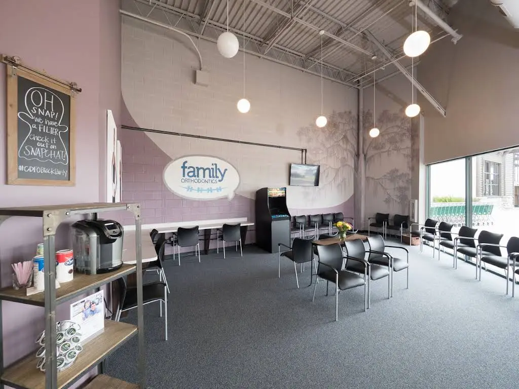 Coastal Family Orthodontics - Rivers Avenue