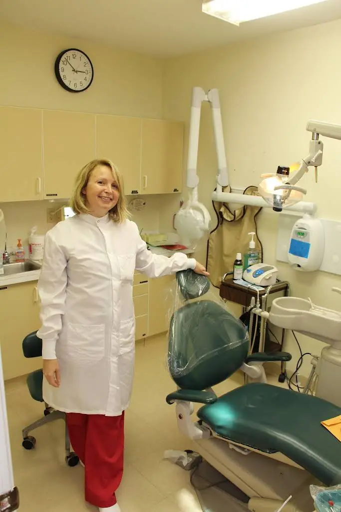 Pierre Toussaint Dental Office - Professional dental clinic exterior with modern facilities