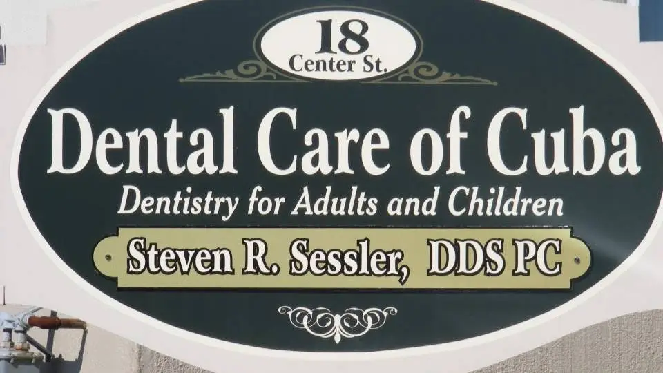 Dental Care of Cuba - Professional dental clinic exterior with modern facilities