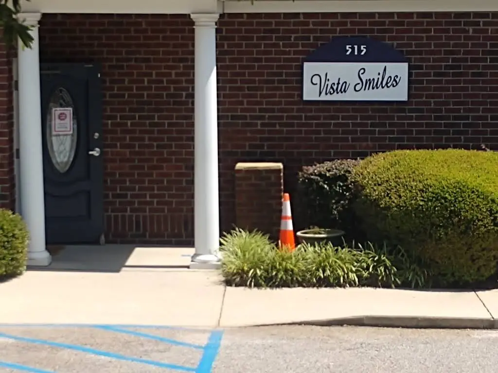 Vista Smiles
