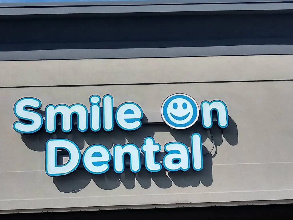 Smile On Dental