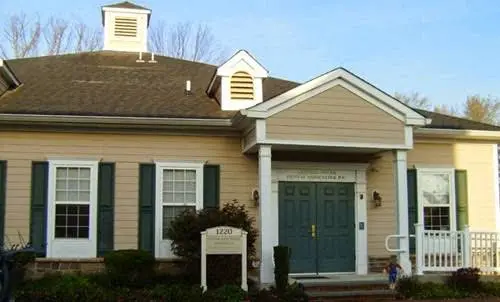 Central Bucks Dental Associates PC - Professional dental clinic exterior with modern facilities