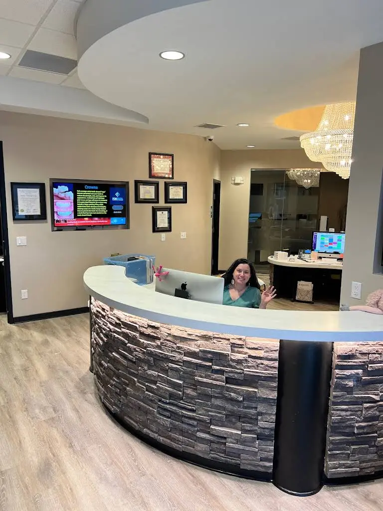 Implant Smile Studio