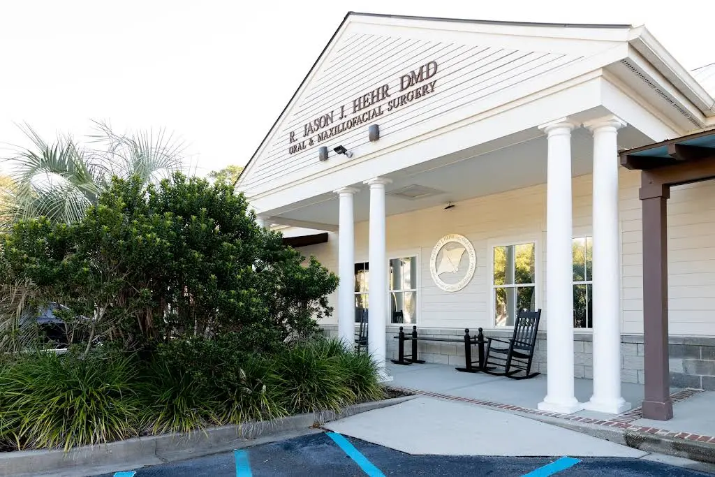 Hehr Oral & Maxillofacial Surgery - R Jason J Hehr - Professional dental clinic exterior with modern facilities