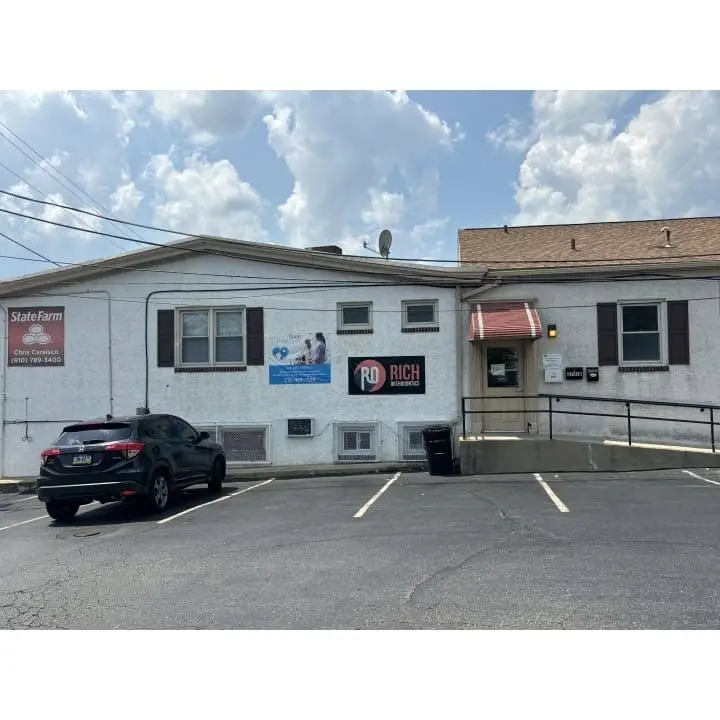 Rich Orthodontics - Professional dental clinic exterior with modern facilities