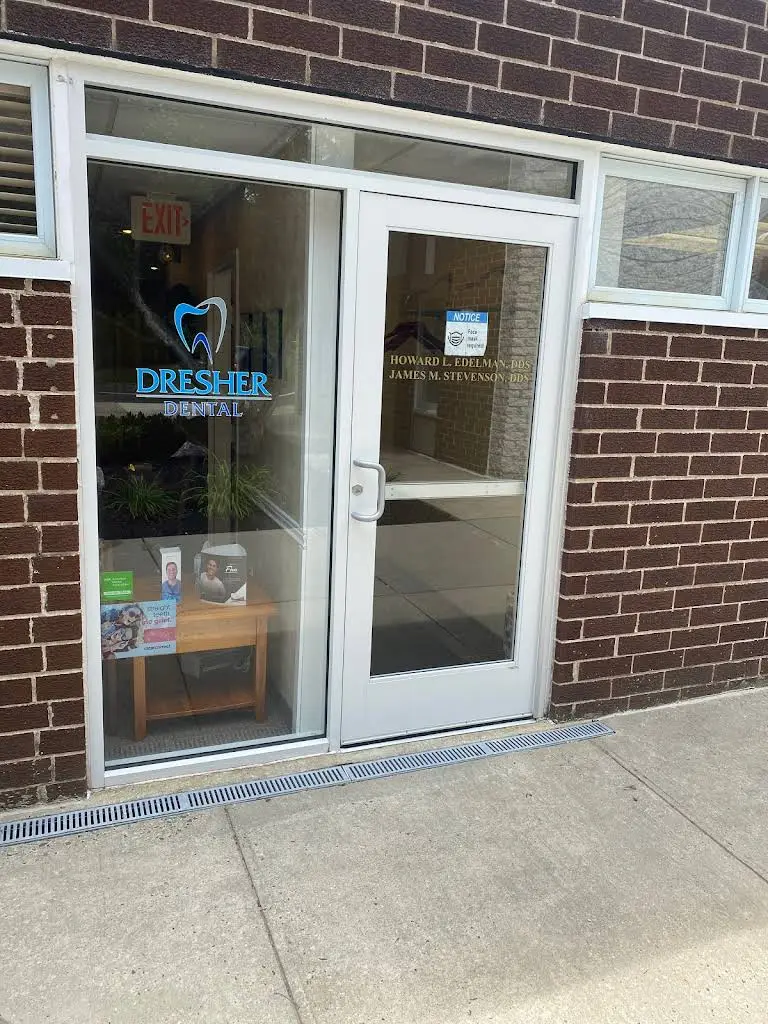 Dresher Dental, Drs. Farrell & Stevenson - Professional dental clinic exterior with modern facilities